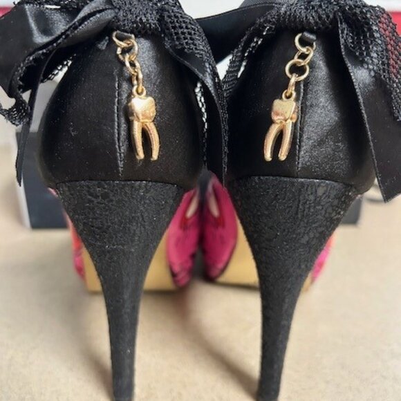 Iron Fist Gold Digger Zombie Stomper Platform Heels - Picture 5 of 7